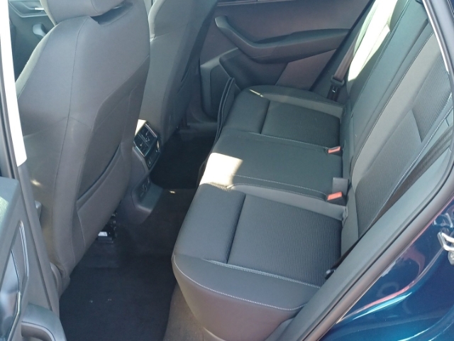 Skoda Karoq Ambition 1,5l TSI 7-Gang-DSG AHK Digitales Cockpit LED Sperrdiff.